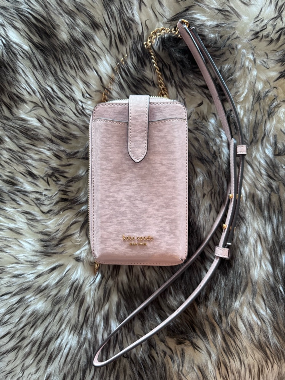 kate spade pale pink faux leather crossbody phone bag with gold hardware